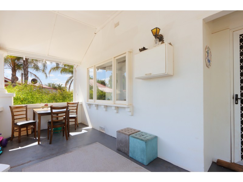 4 Gregory Street, Northam WA 6401