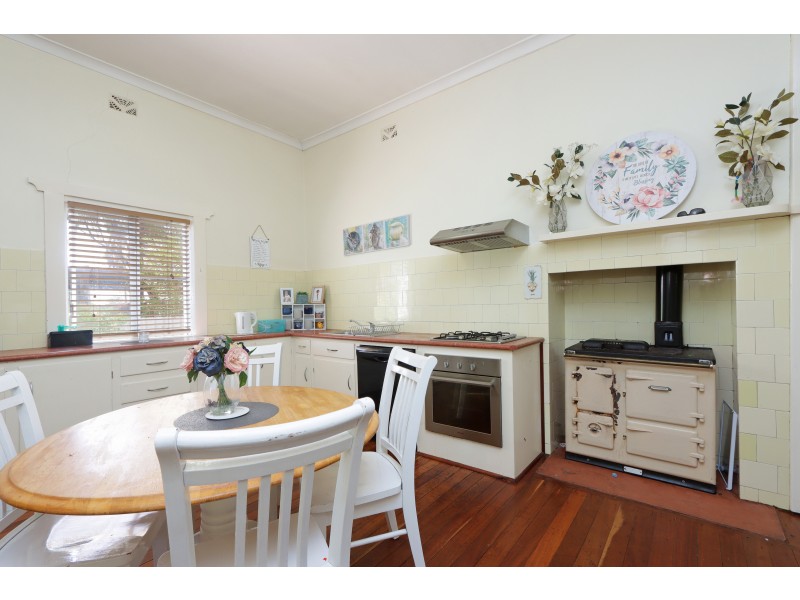 4 Gregory Street, Northam WA 6401