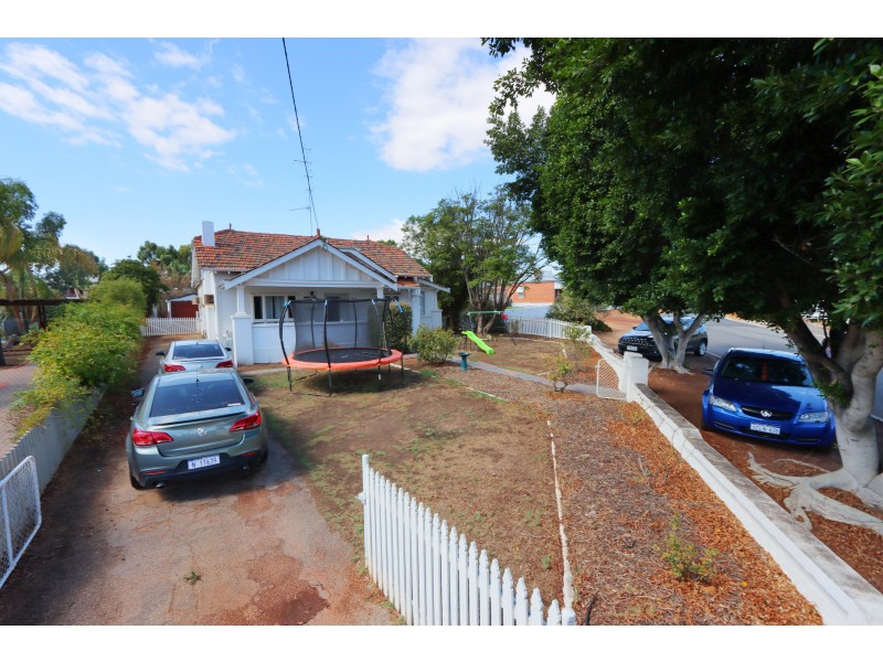 4 Gregory Street, Northam WA 6401