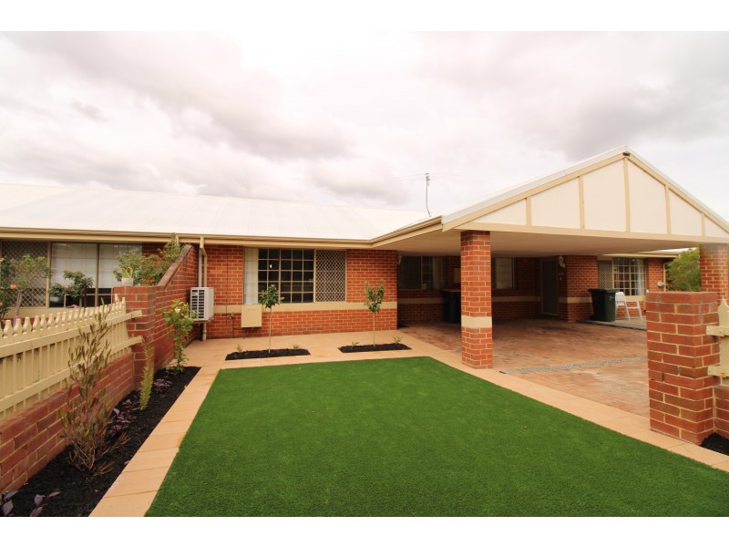 2/10 East Street, Guildford WA 6055