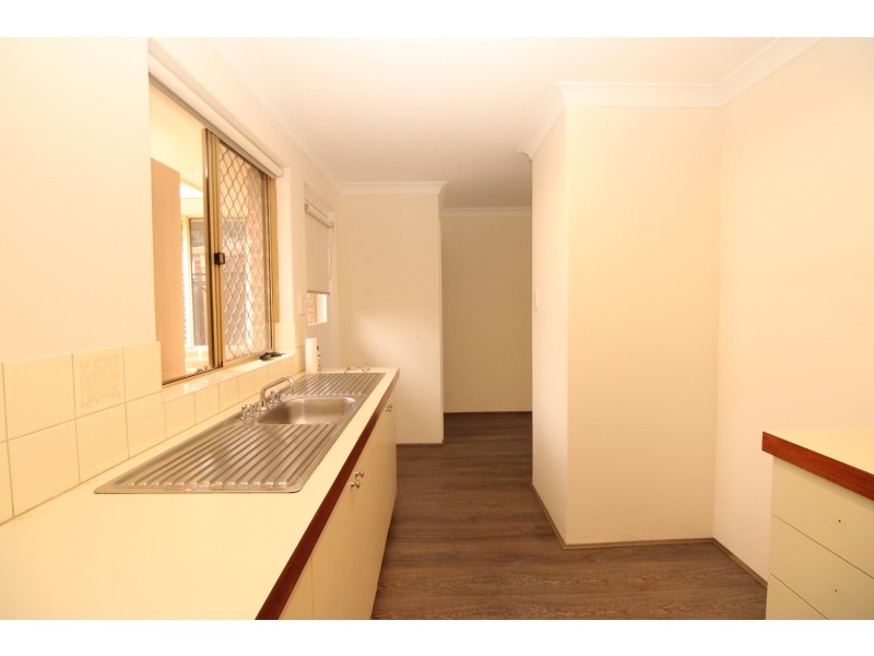 2/10 East Street, Guildford WA 6055