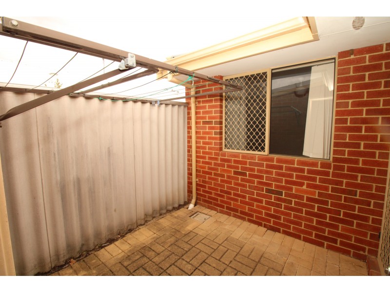 2/10 East Street, Guildford WA 6055