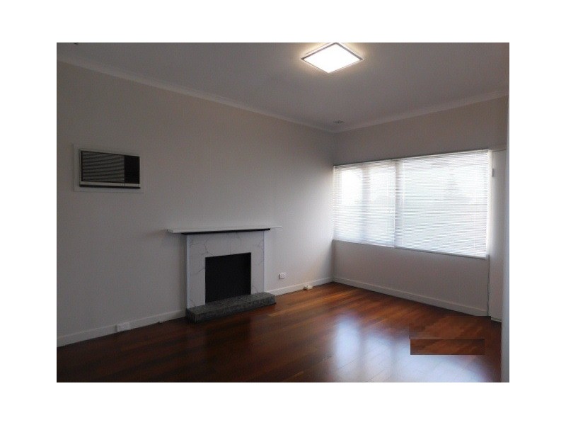 122 BROUN AVENUE, Embleton WA 6062