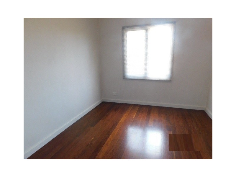 122 BROUN AVENUE, Embleton WA 6062