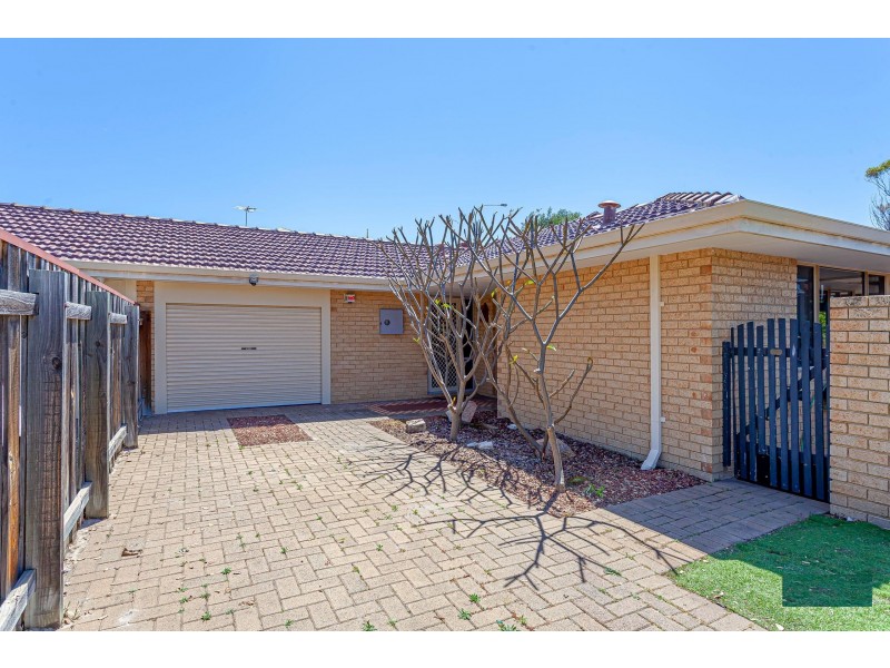 b/11 Empress Court, Ocean Reef WA 6027
