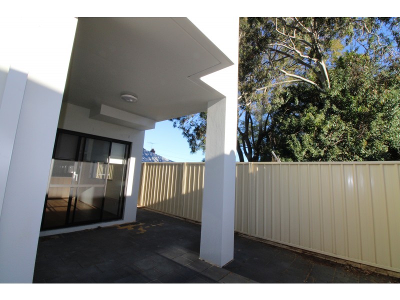 4/Unit 123 Hardey Road, Belmont WA 6104