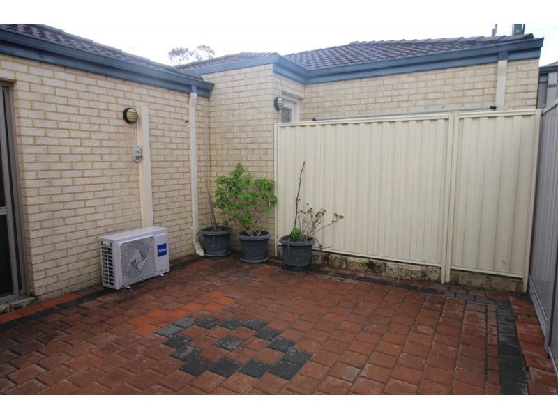 11B Loxwood Road, Balga WA 6061