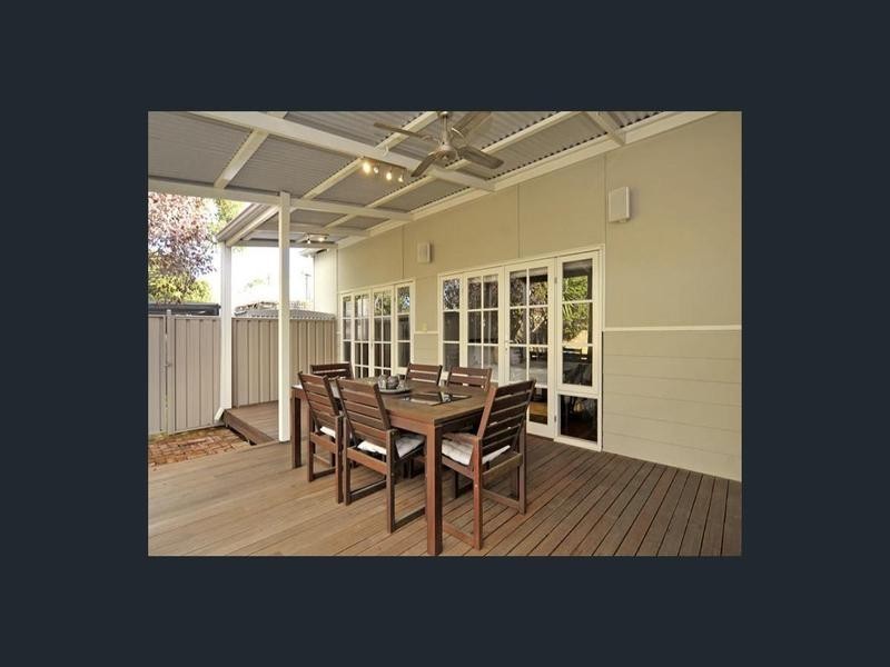 12 Olive Street, Guildford WA 6055