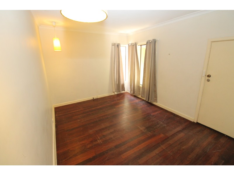 54 Redcliffe Avenue, Balga WA 6061