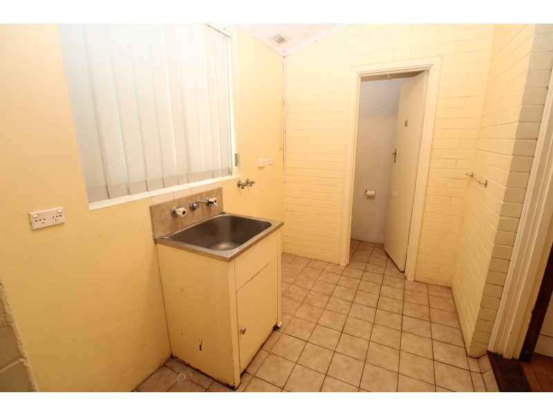 54 Redcliffe Avenue, Balga WA 6061