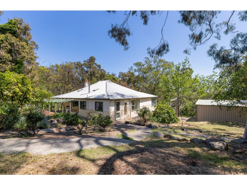 3 Mofflin Avenue, Darlington WA 6070