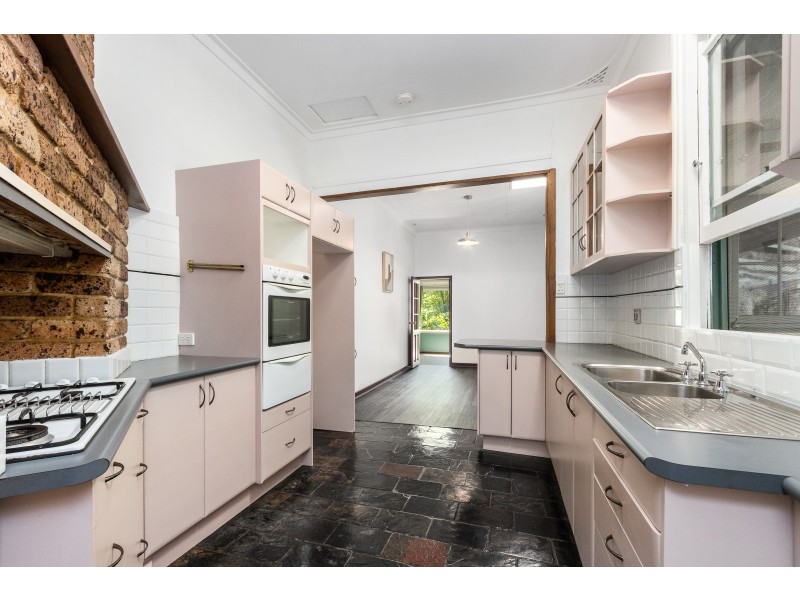 3 Mofflin Avenue, Darlington WA 6070