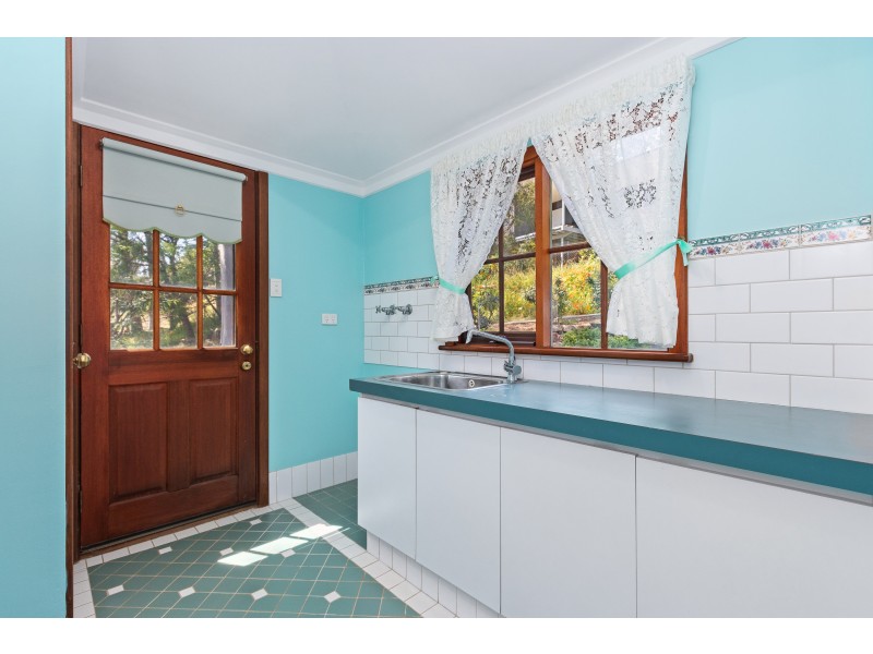 3 Mofflin Avenue, Darlington WA 6070