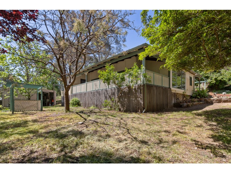 3 Mofflin Avenue, Darlington WA 6070