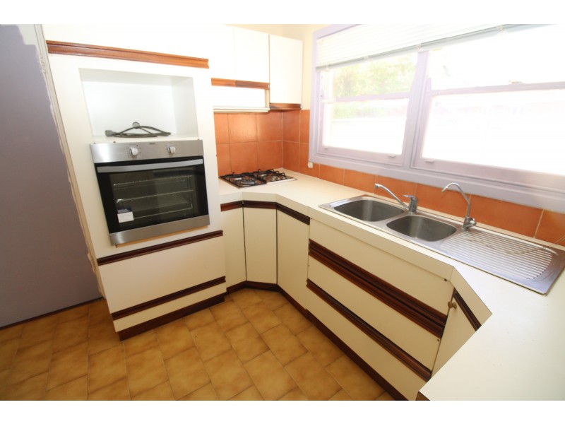 11 Woolgar Way, Lockridge WA 6054