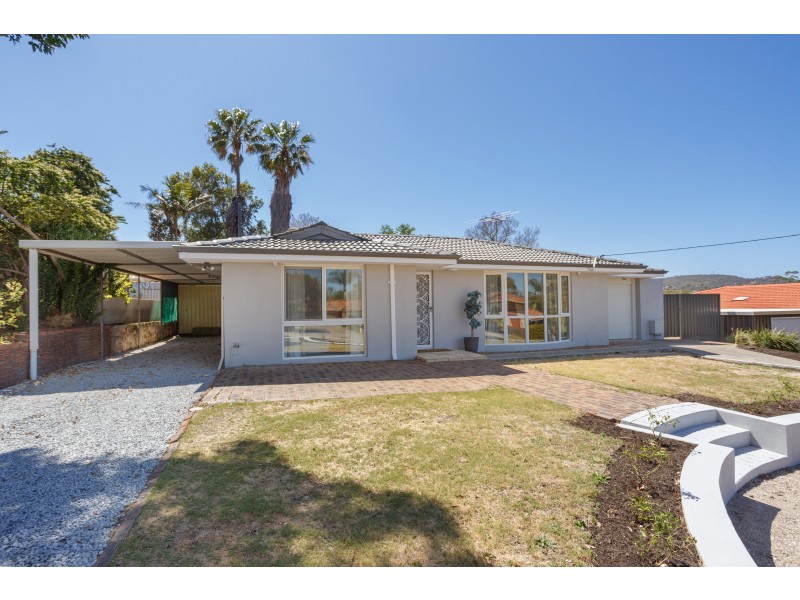 24 Myles Road, Swan View WA 6056