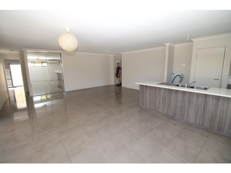 384 Lennard Street, Dianella WA 6059