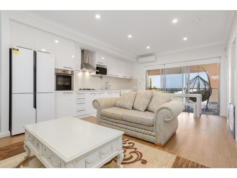 7/62 Dallington Crescent, Balga WA 6061