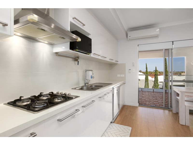 7/62 Dallington Crescent, Balga WA 6061