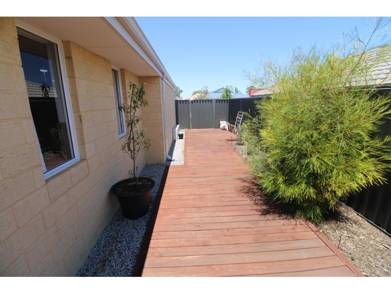 6 Letterkenny Road, Bullsbrook WA 6084