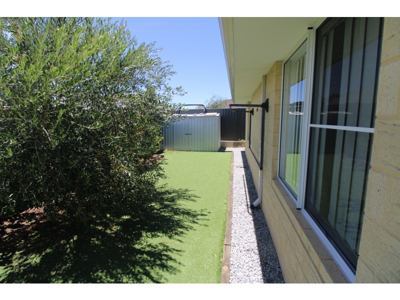 6 Letterkenny Road, Bullsbrook WA 6084