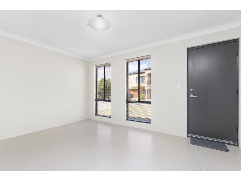 4 La Trobe Street, Landsdale WA 6065