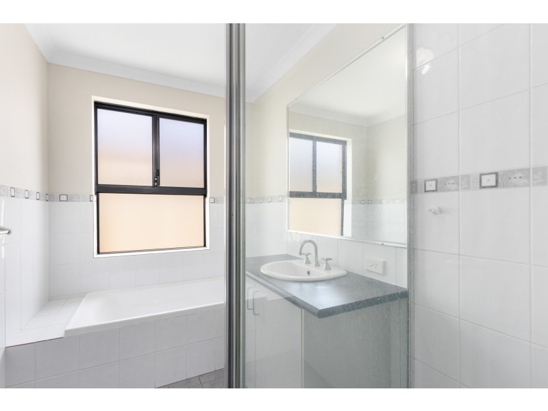 4 La Trobe Street, Landsdale WA 6065