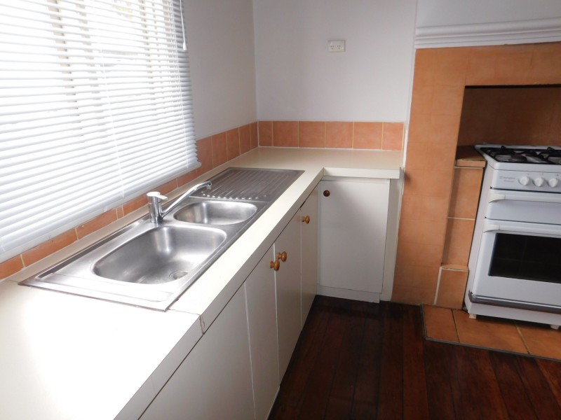 198 Berwick Street, Victoria Park WA 6100