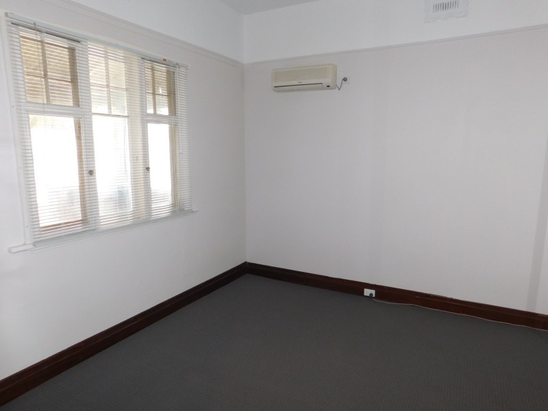 198 Berwick Street, Victoria Park WA 6100