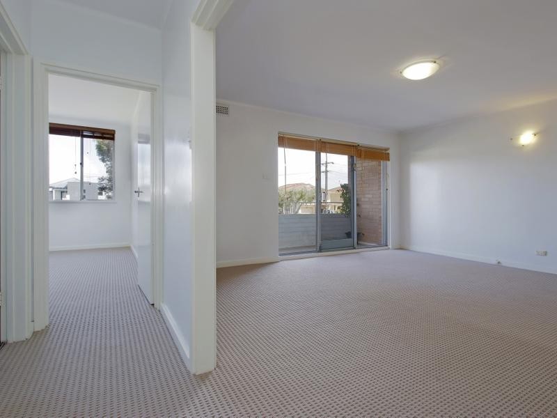 6/71 Golf View Street, Yokine WA 6060