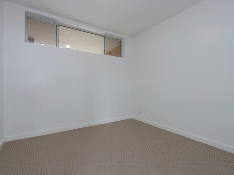 6/71 Golf View Street, Yokine WA 6060