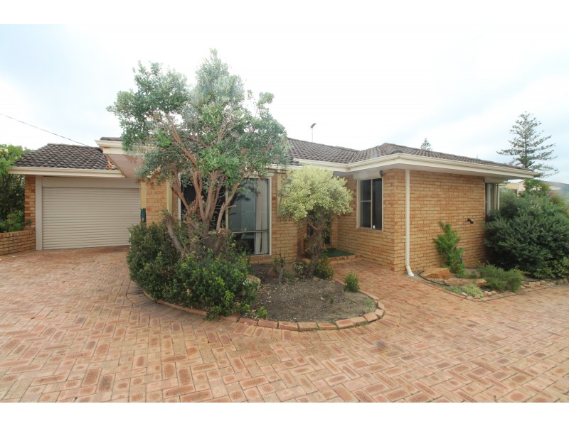 20A Beach Road, Watermans Bay WA 6020