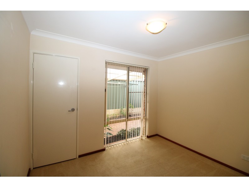 20A Beach Road, Watermans Bay WA 6020