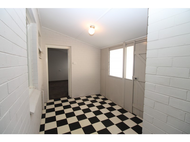 52 Drynan Street, Bayswater WA 6053