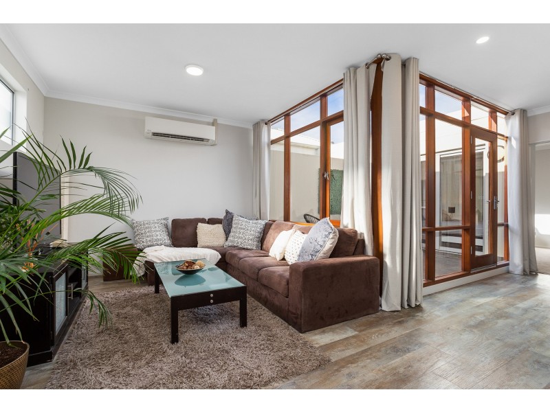 15/53 Hooley Road, Midland WA 6056