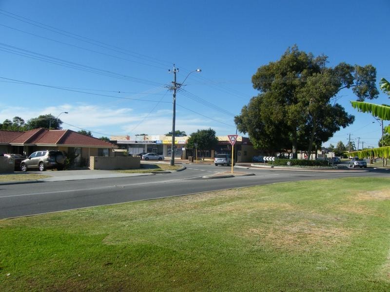 51 Surrey Street, Dianella WA 6059