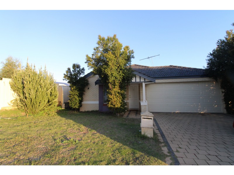 12 Lamont Link, Pearsall WA 6065