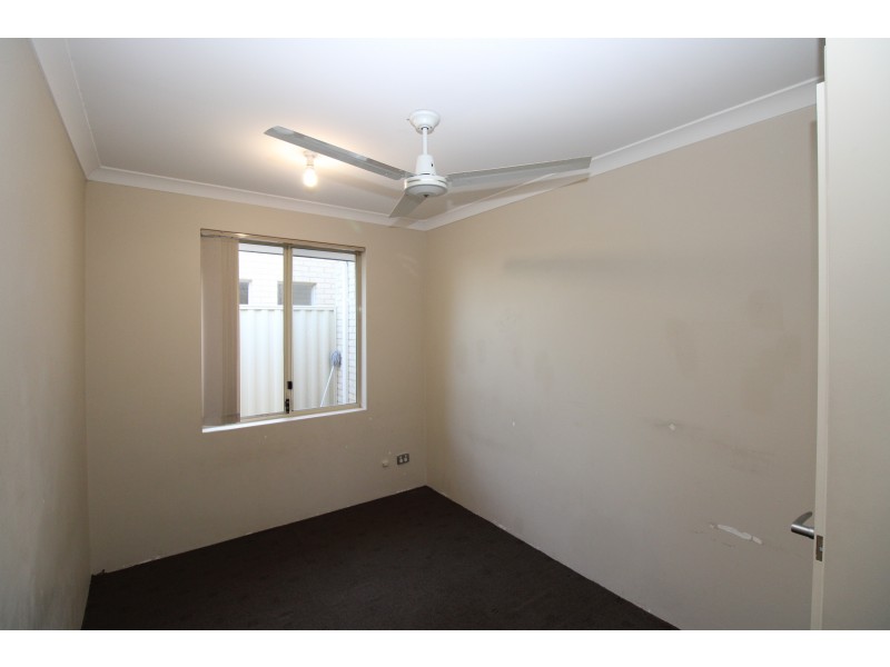 12 Lamont Link, Pearsall WA 6065