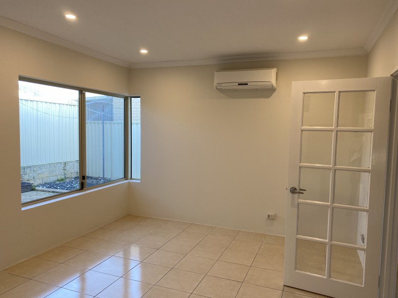 12 Lamont Link, Pearsall WA 6065