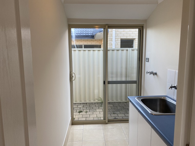 12 Lamont Link, Pearsall WA 6065