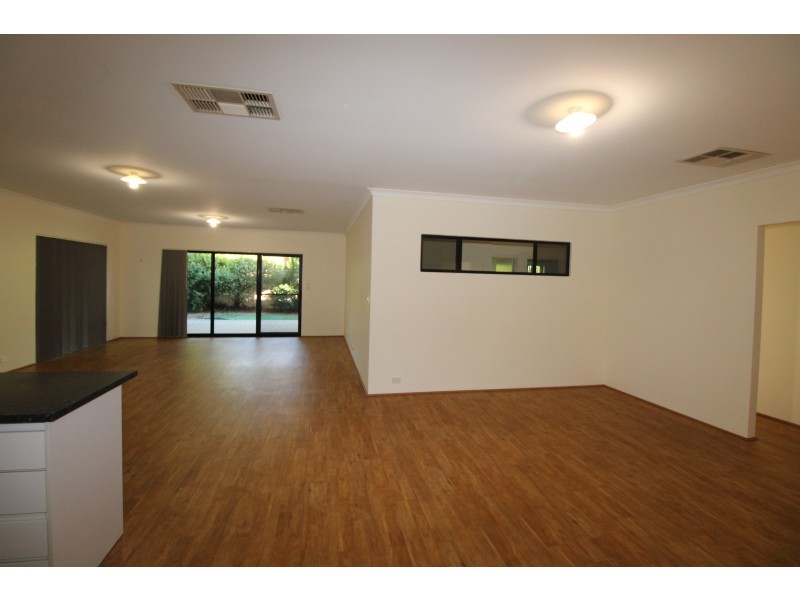 25 Atanasoff Road, Tapping WA 6065