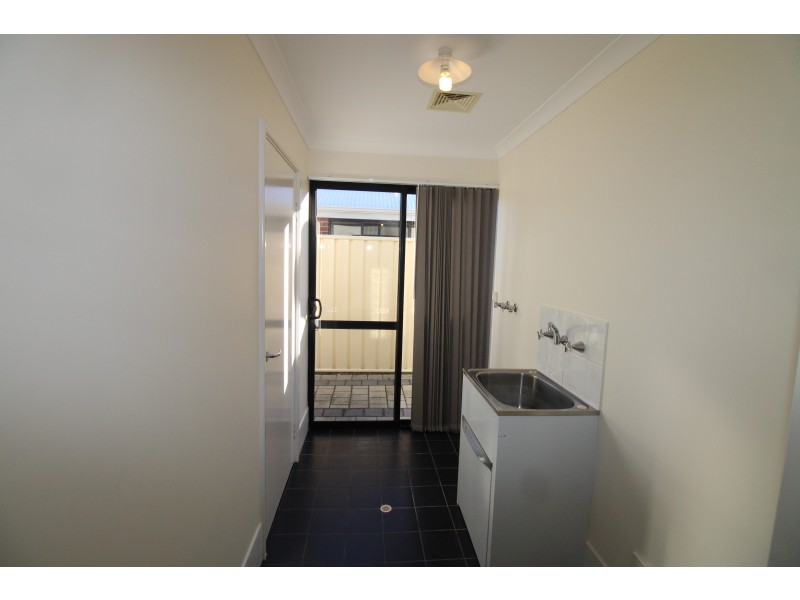 25 Atanasoff Road, Tapping WA 6065