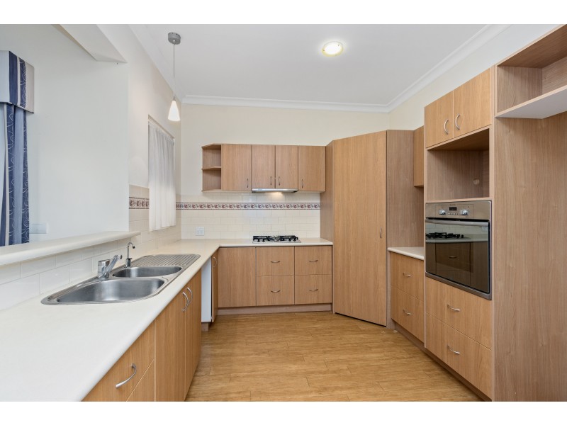 5 The Boulevard, Bentley WA 6102