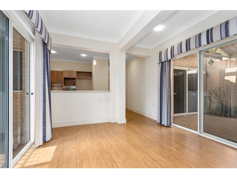 5 The Boulevard, Bentley WA 6102