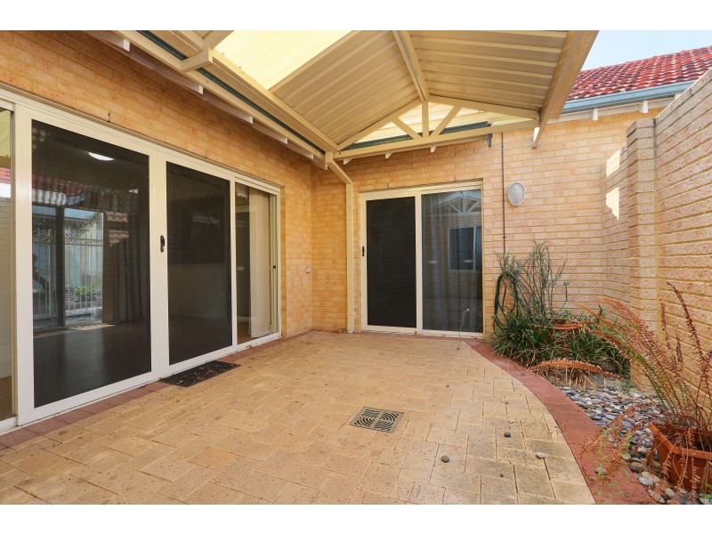 5 The Boulevard, Bentley WA 6102