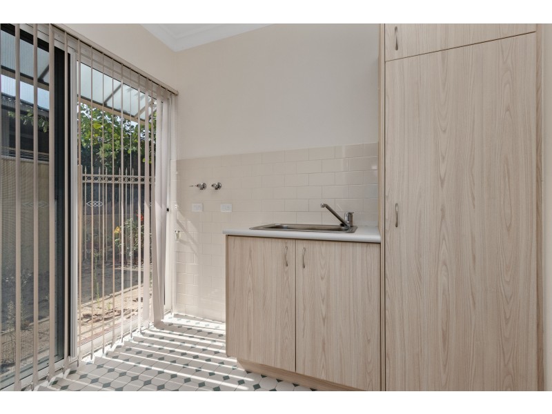 5 The Boulevard, Bentley WA 6102