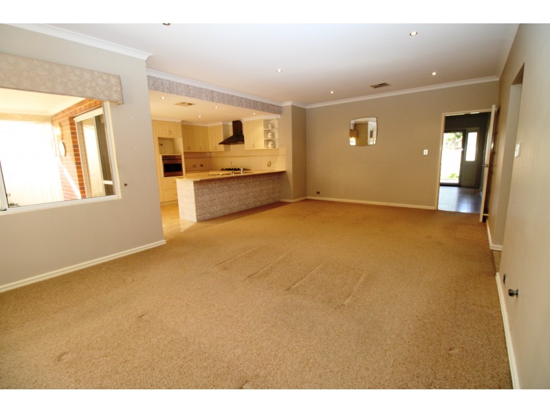 35A Avery Avenue, Dianella WA 6059