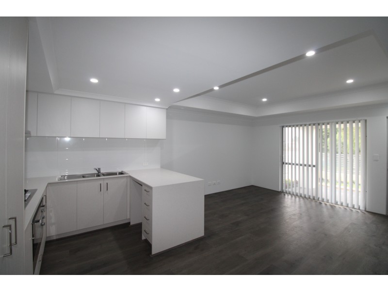 30 Harkins Street, Westminster WA 6061