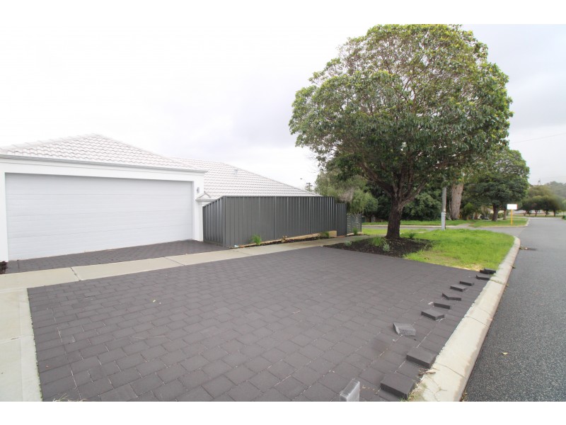 30 Harkins Street, Westminster WA 6061