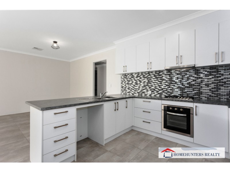 26 Goldsbrough Entrance, Helena Valley WA 6056